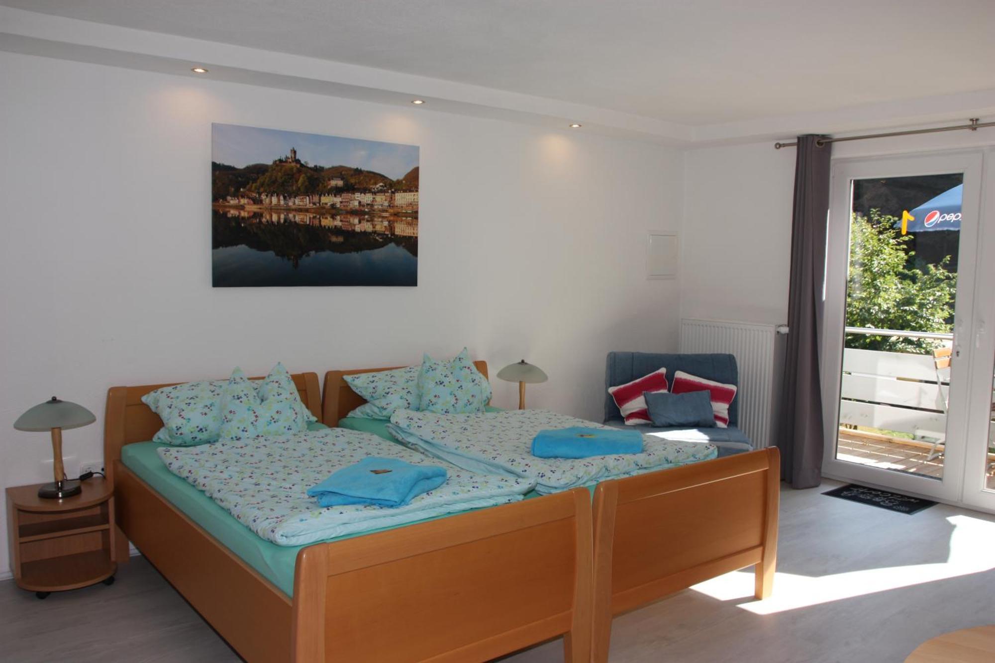 Pension Camping Schausten Cochem Esterno foto