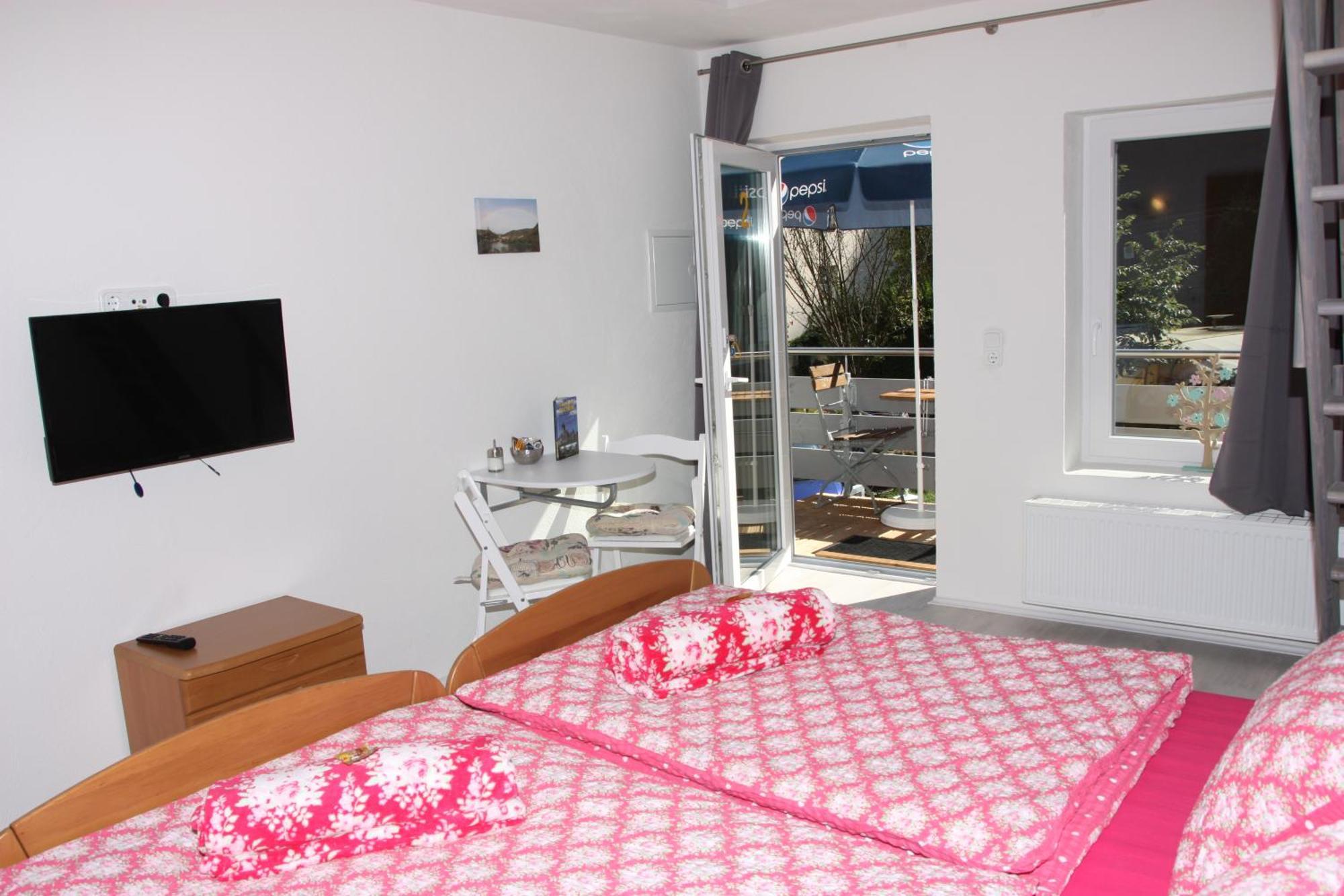 Pension Camping Schausten Cochem Esterno foto