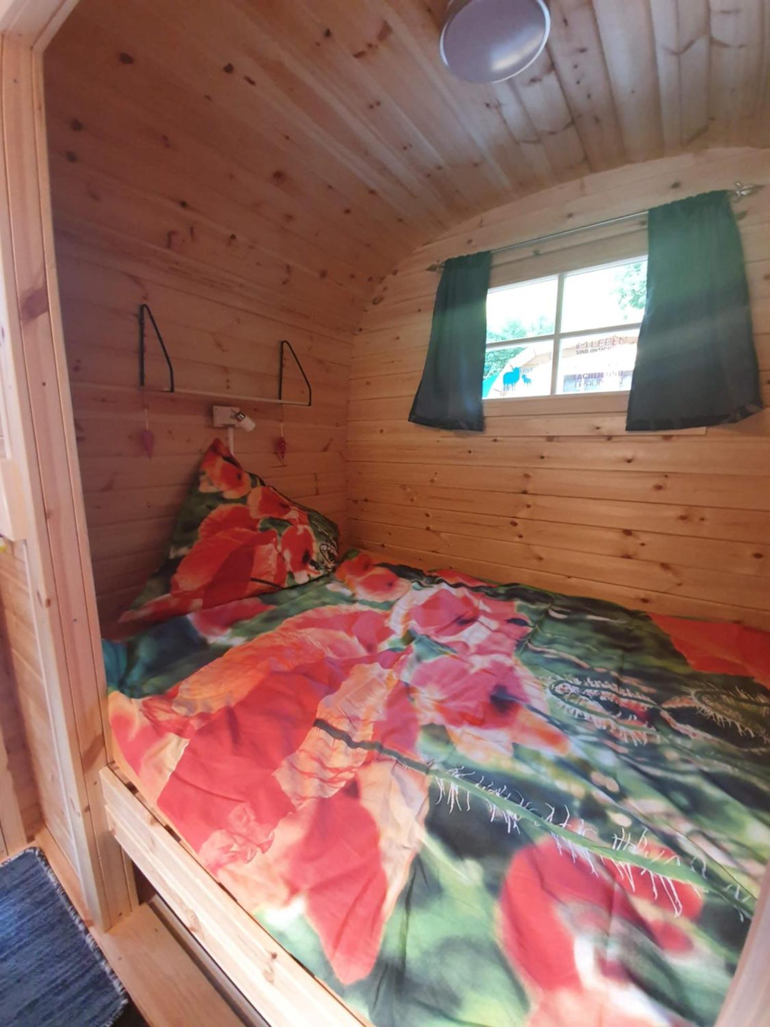 Pension Camping Schausten Cochem Esterno foto