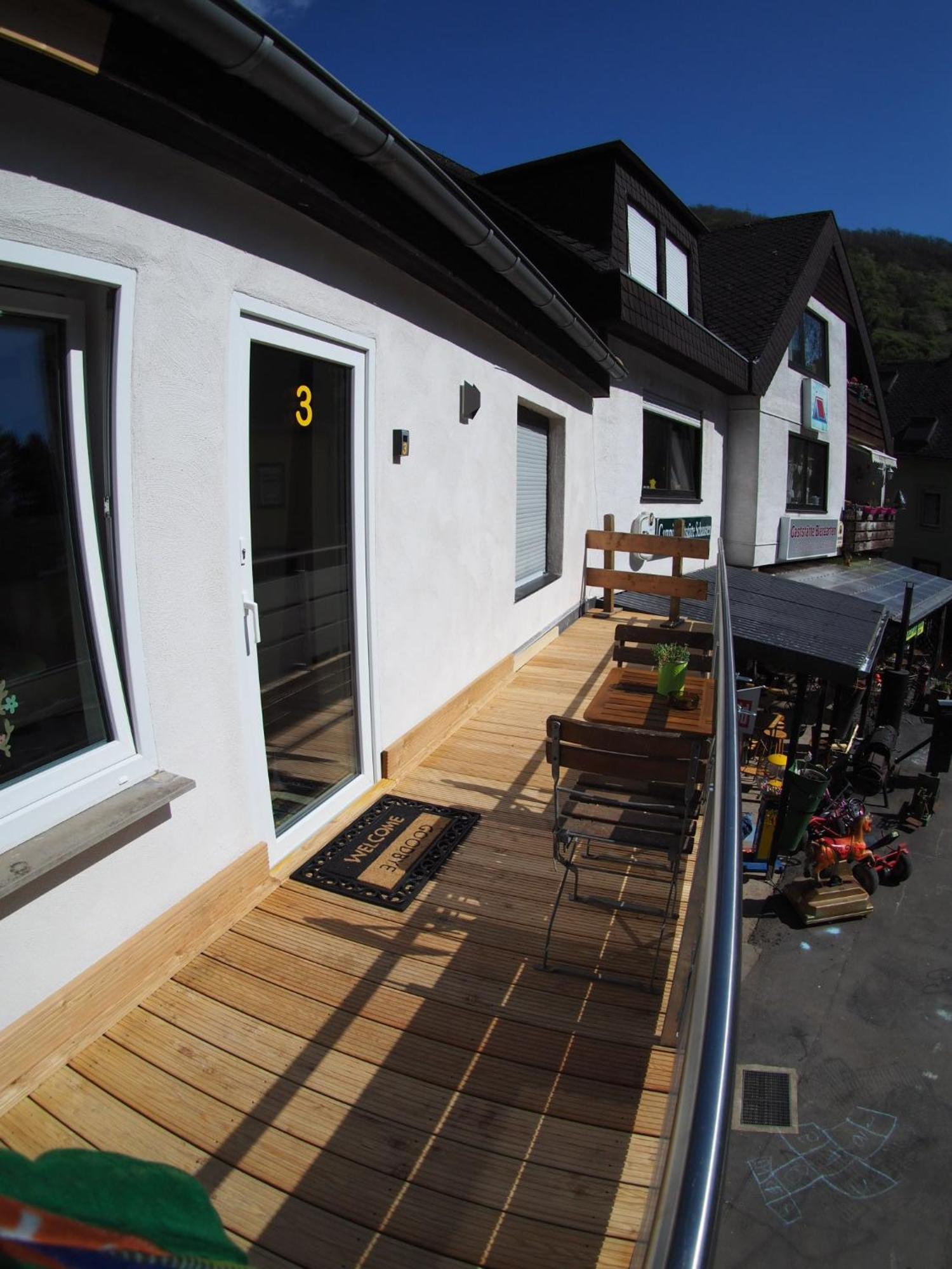Pension Camping Schausten Cochem Esterno foto