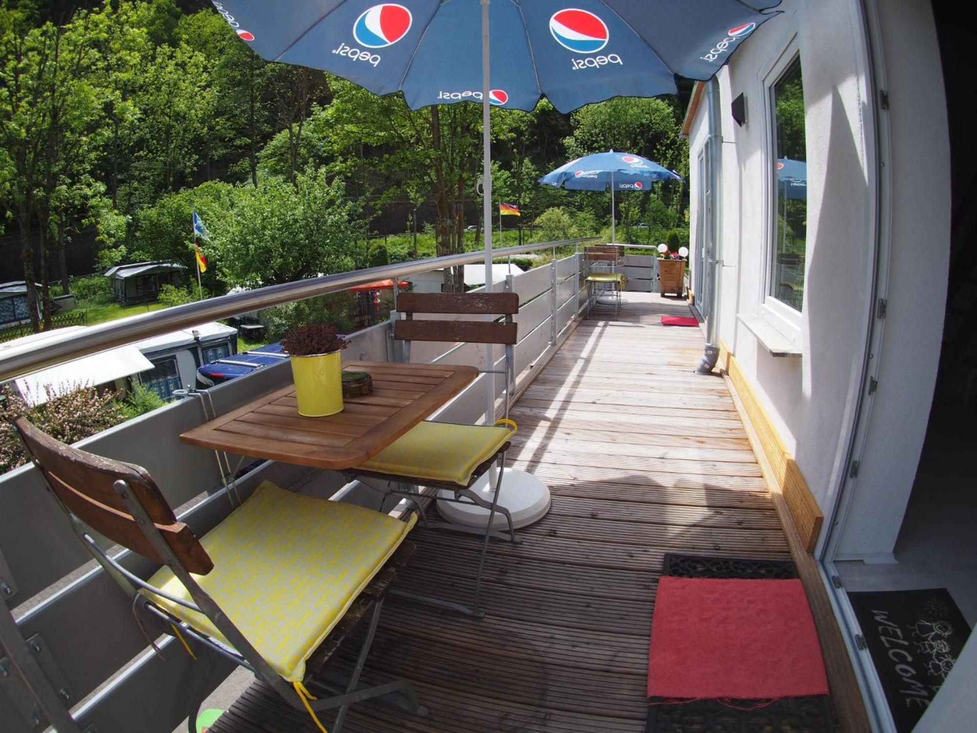 Pension Camping Schausten Cochem Esterno foto